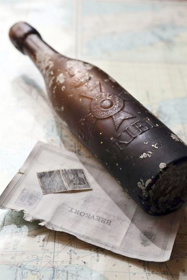 Hallan mensaje en la botella más antigua del mundo