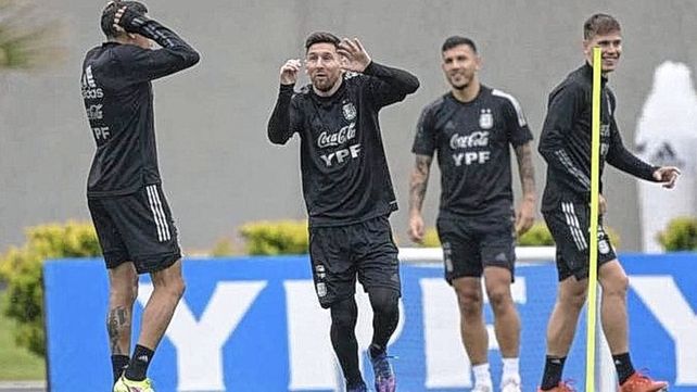 Scaloni sacudió la escena con una inédita lista de Selección