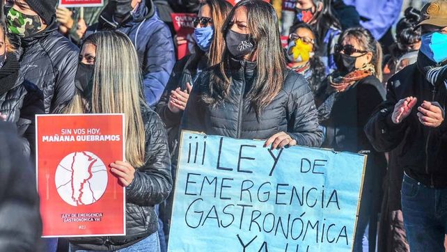 Crisis: gastronómicos, hoteleros y gimnasios de Paraná piden que los dejen trabajar