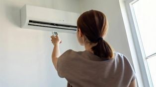 Ola de calor. El aire acondicionado gasta hasta un 90% más energía que un ventilador.