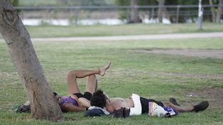 A la sombra. Este martes y los próximos días Rosario seguirá en el horno.&nbsp;