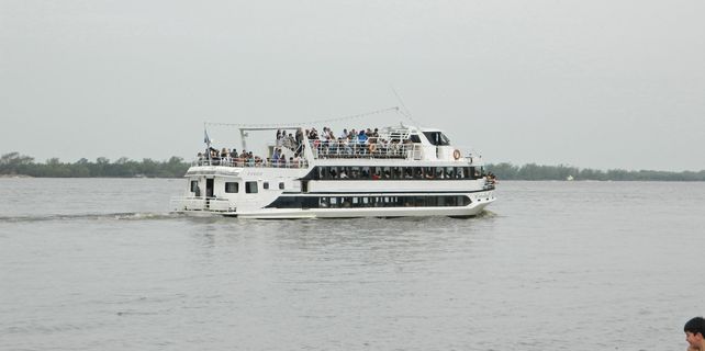 pionera. La nave fue la primera y única de turismo construida completamente en la ciudad.