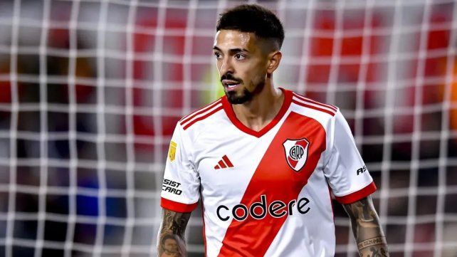 A diferencia de Rojo, Lanzini puede jugar en Vélez todos los torneos