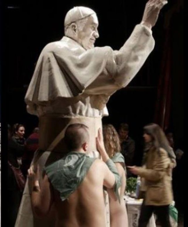 Polémica por una obra teatral en Rafaela con imágenes religiosas