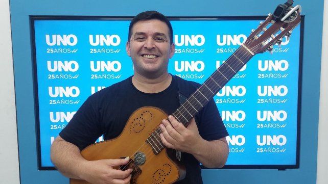 Lucho Quiñones se suma a La Peña de la Alem