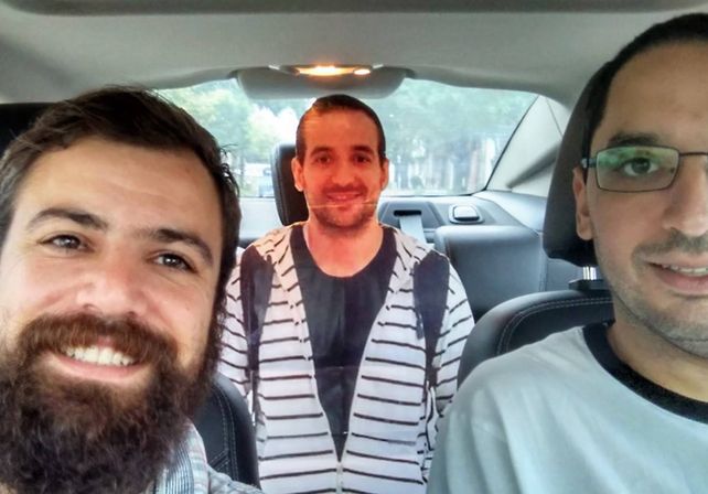 Estuvo en su cumpleaños en Londres y Santa Fe al mismo tiempo