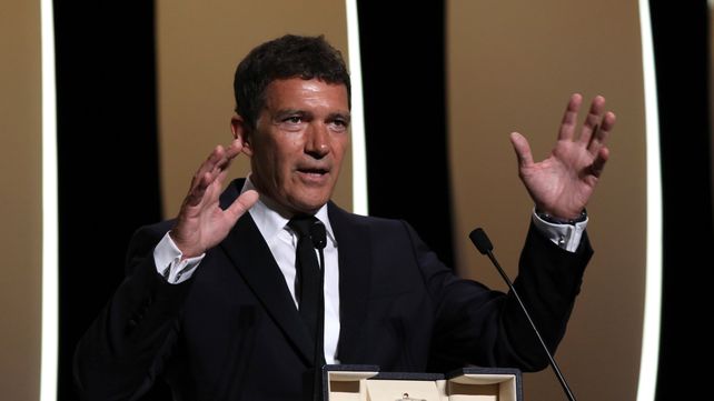 Gracias. Banderas