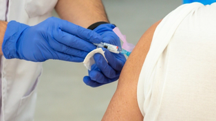 Una enfermera chilena contrajo coronavirus tras recibir la primera dosis de la vacuna Pfizer