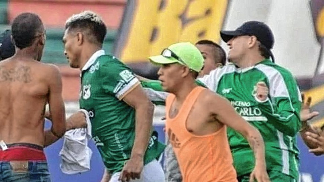 Teófilo Gutiérrez fue agredido por hinchas del Deportivo Cali