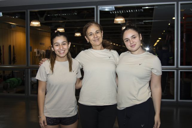 Agustina Salva, Marcela  Cingolani y Angelina Giacobino