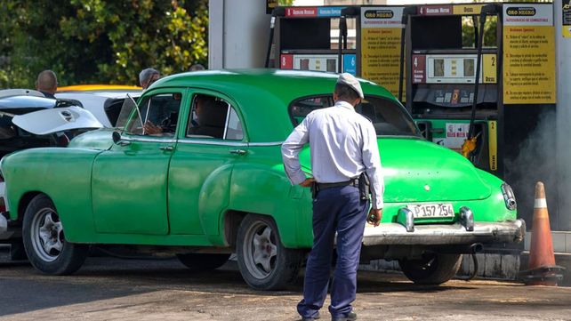 Cuba se queda sin combustible tras las recientes sanciones anunciadas por Estados Unidos contra proveedores de crudo. Cancillería recomienda no viajar a Cuba