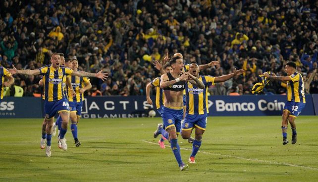 Di María lo grita con alma y vida en el clásico, el único partido que Central ganó de local en el torneo.