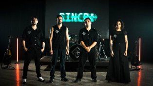 Fuxia presenta su nuevo disco en el Centro Cultural Juan L. Ortiz