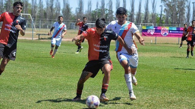 El alternativo de Colón no pudo con Arsenal en Reserva