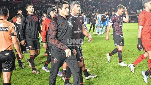 Colón prepara la vuelta al trabajo con Medrán al frente en medio de un futuro incierto