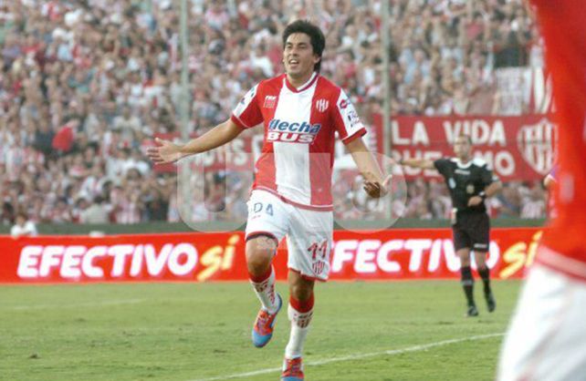 Jorge Vel&aacute;zquez record&oacute; el ascenso con Uni&oacute;n a Primera en 2011.&nbsp;