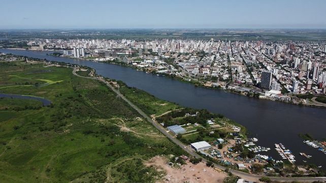 Proyectan un transporte fluvial metropolitano que funcione con la Sube: el plan que Poletti presentará en Francia Proyectan un transporte fluvial metropolitano que funcione con la Sube: el plan que Poletti presentará en Francia