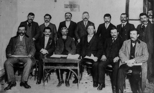 La primera conducción elegida por los delegados de la Federación Agraria Argentina en agosto de 1912. 