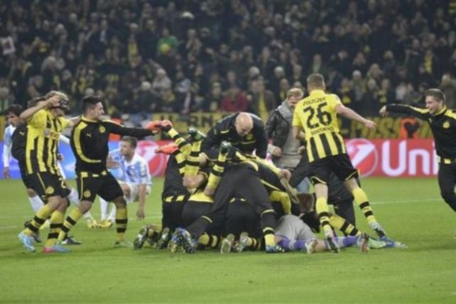 Dortmund hunde al Málaga en la agonía
