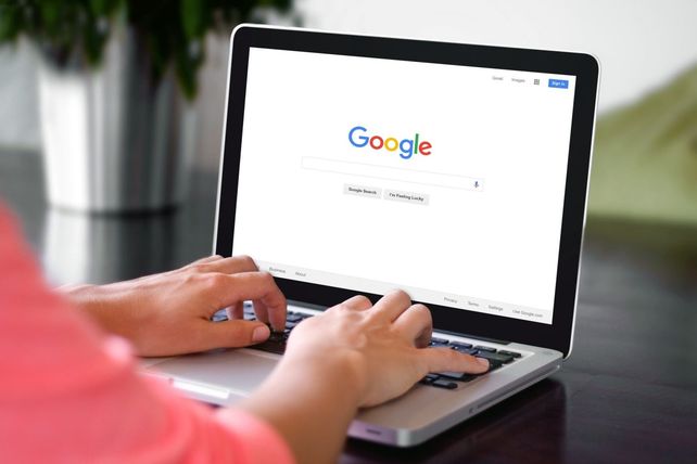 ¿Es verdad que internet nos escucha?
