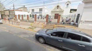 Tensión en una escuela de barrio Centenario: un alumno de 9 años amenazó con una tijera a su maestra y compañeros.