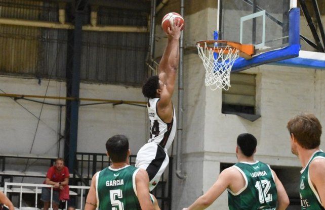 Colón dio el golpe y le ganó a domicilio a Barrio Parque