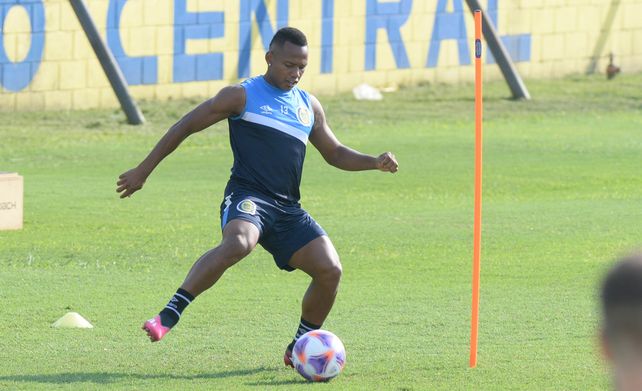 En Central confían mucho en el potencia de Jaminton Campaz, quien de a poco se va adaptando al fútbol argentino.