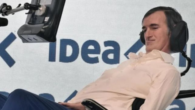 Esteban Bullrich en el coloquio IDEA en 2023