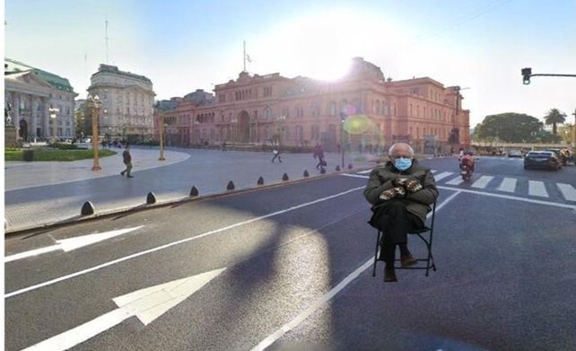 Casa Rosada. El sitio es básico y tiene un espacio para escribir la dirección o las coordenadas donde se quiere ubicar al senador.