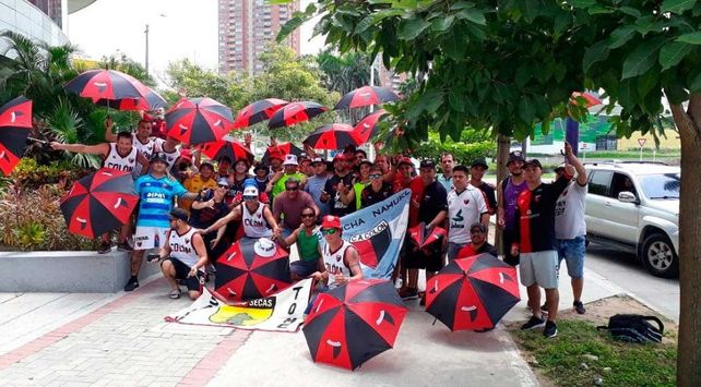 Todo el color de los hinchas sabaleros en Colombia