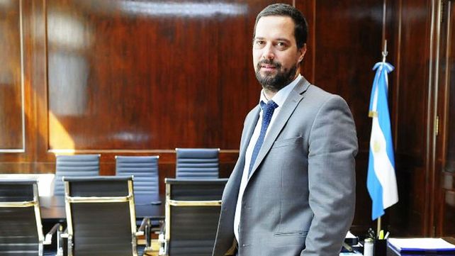 El secretario de Industria y Comercio