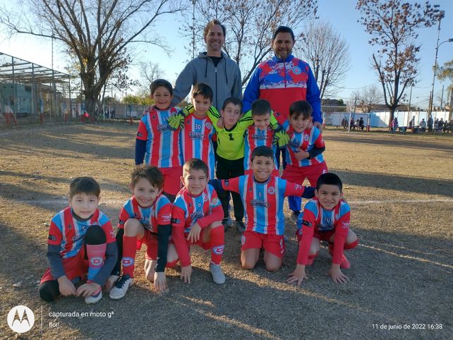 Tiro Suizo B (Cat. 2014): El plantel celeste y rojo está integrado por Fermín Acosta