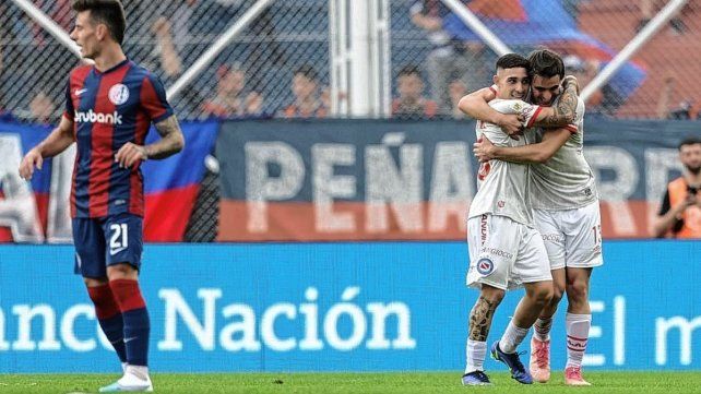 Argentinos le quitó el invicto de local a San Lorenzo