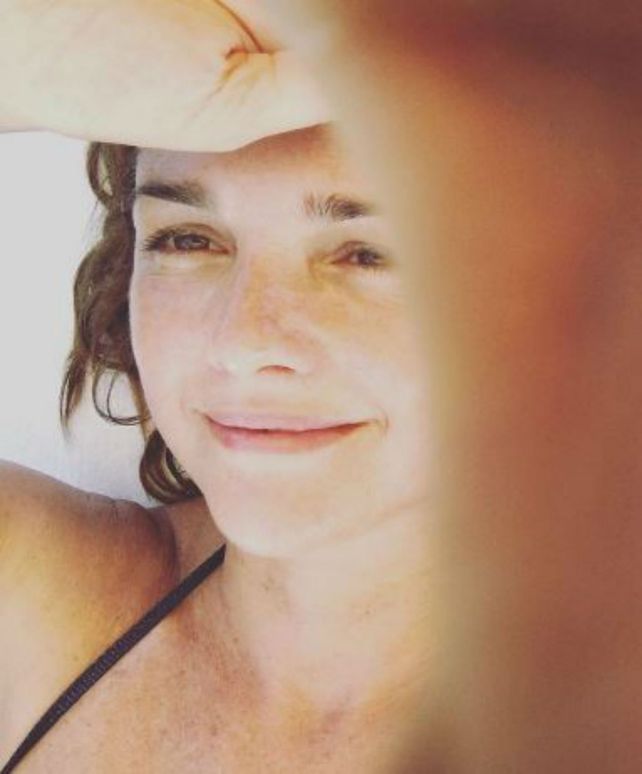Las selfies de Araceli a cara lavada trajeron una cataratas de elogios por su belleza al natural