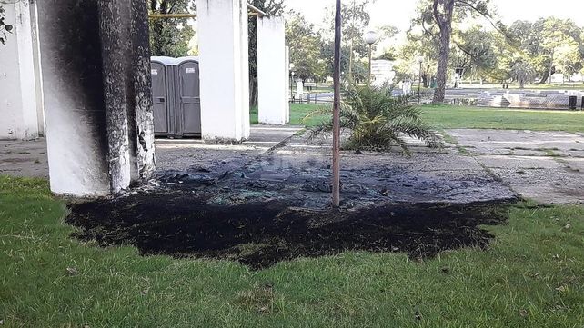 El lugar donde se encontraban los baños químicos El lugar donde se encontraban los baños químicos