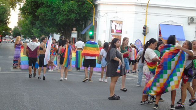 La Marcha Federal del Orgullo antifascista y antirracista replicó en varias ciudades de Entre Ríos. Postales de Concordia.&nbsp;