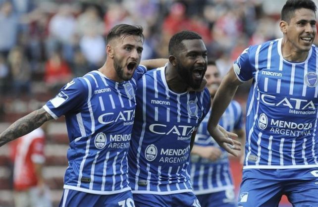 ¿Jalil Elías, el volante central que quiere Madelón para Unión?