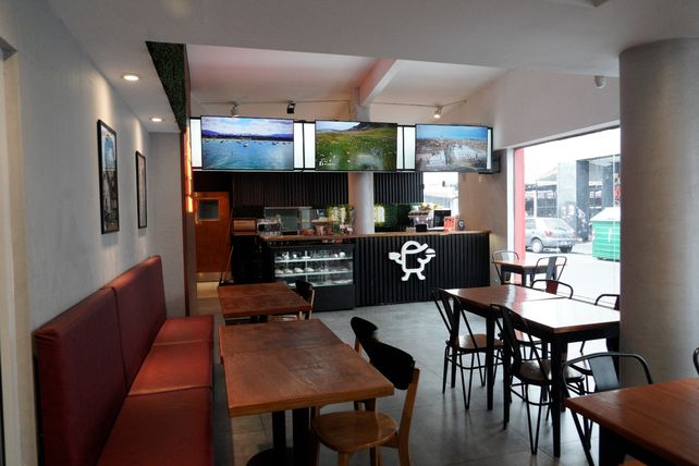 Además de atención gastronómica, el bar Spoiler tendrá un estudio de streaming para transmisiones en vivo.