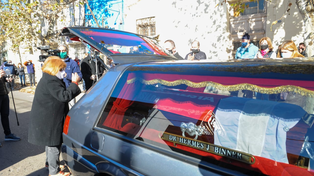 El f&eacute;retro con lo restos del exgobernador a punto de ser trasladado a San Lorenzo