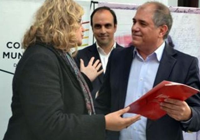 Simoniello se reunirá con la Ministra de Educación Claudia Balagué