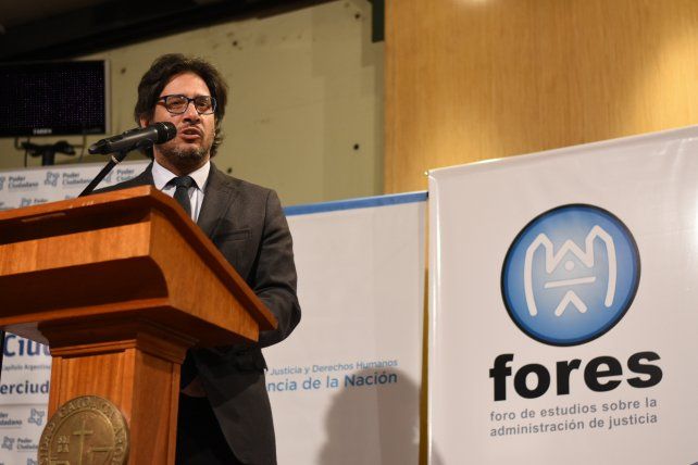 Proponen bajar a 14 años la edad de imputabilidad