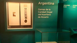 Las señales de El Hogar del Huérfano, camino a la Unesco