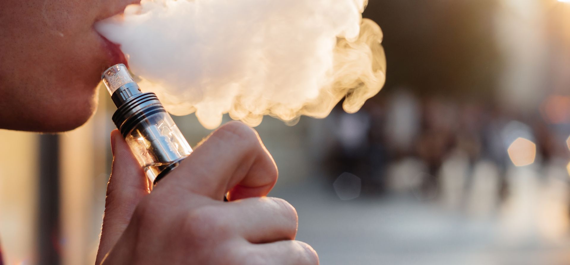 El vapeo y sus riesgos: la amenaza silenciosa de la EVALI