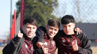 Los chicos de la reserva de Newells se preparan para enfrentar al Tatengue.