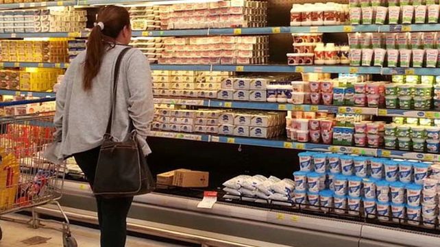 Crecen exportaciones de lácteos, pero la caída del consumo en el país está en niveles nunca vistos