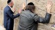 Javier Milei llegó a Israel y visitó el Muro de los Lamentos