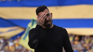Carlos Tevez se despachó con gusto en la conferencia de prensa y dijo que posiblemente no siga.
