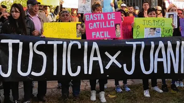 La familia organizó varias marchas en repudio por el homicidio y pidiendo por Justicia en Capitán Bermúdez.