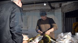 El río está bajo y hay poco pescado: Cuáles salen y cuánto cuestan