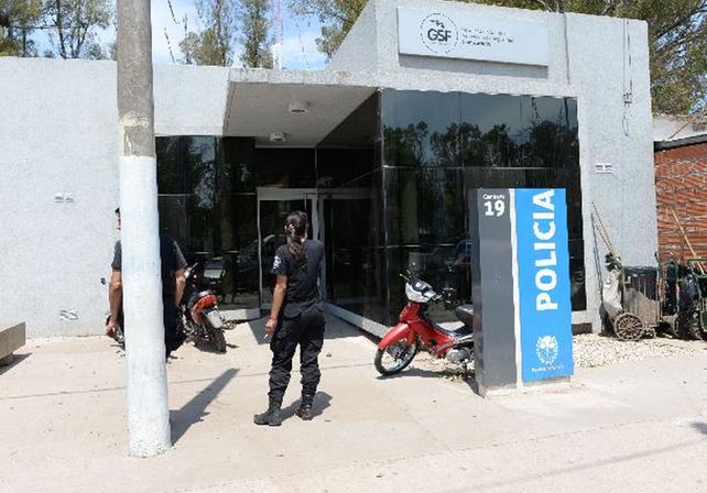 Rosario: detuvieron a comisario en una causa por narcotráfico